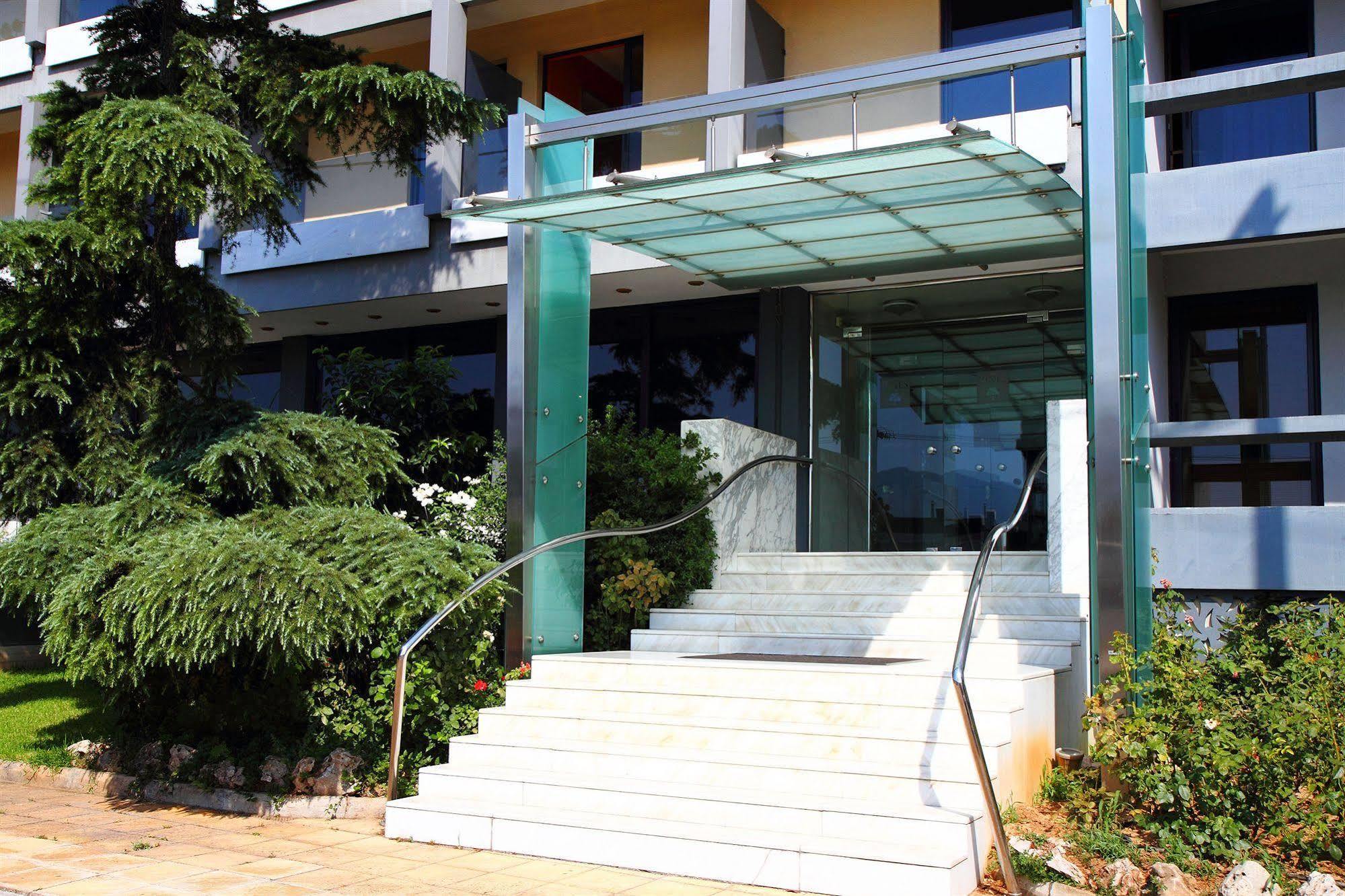 Hotel Pines (adults Only) 2*